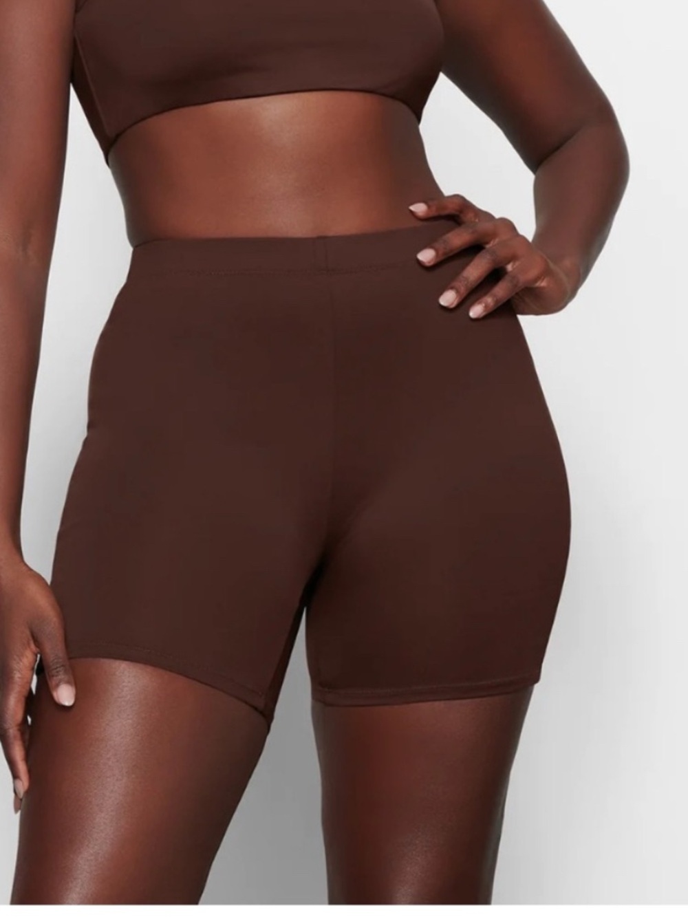 NWT SKIMS mid waist Swim shorts cocoa size XS